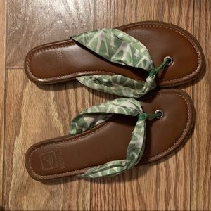Sperry flip flop Sandals
